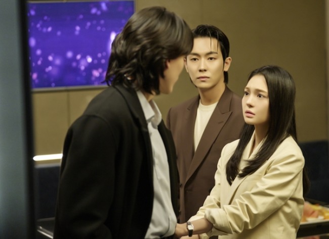 닥터신 10회 정이찬, 차갑게 돌아서며 안우연·주세빈과 삼자대면 폭발