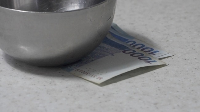 ‘한국기행’ 가성비 투어:2만 파마·300원 떡볶이·3천 해장국·공짜 병원