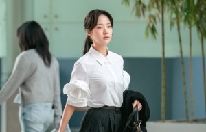 ‘오늘도 매진했습니다’ 채원빈, 1분 1억 누적 1조 매출… ‘완판 행진’ 에이스 쇼호스트 변신 임윤서 기자