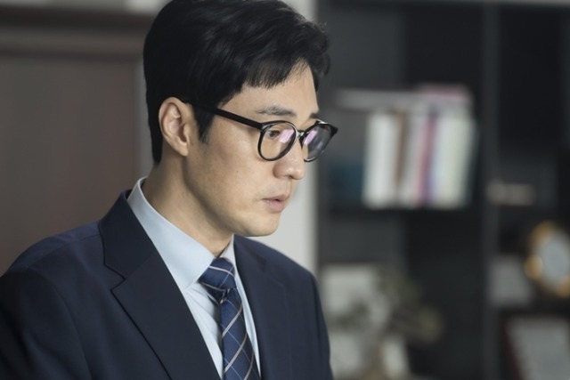 '김부장' 소지섭, 딸 앞에서 꿇은 '교무실 굴욕'