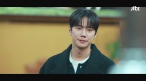 신입사원 강회장 4회 이준영, 전혜진 앞세운 ‘이이제이’ 반격 뉴스나인