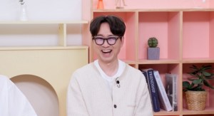 옥탑방의 문제아들 319회 윤종신, 전 여친 사연 담긴 ‘너의 결혼식’ 비하인드 공개 임윤서 기자