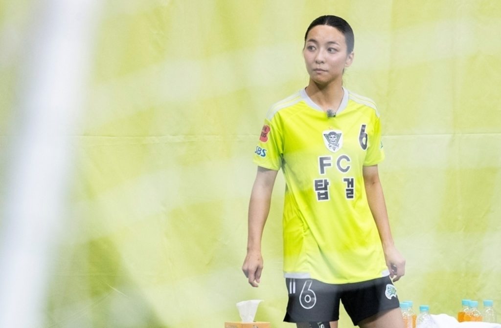 골 때리는 그녀들 225회 루나, 생애 첫 축구 무대서 흘린 눈물