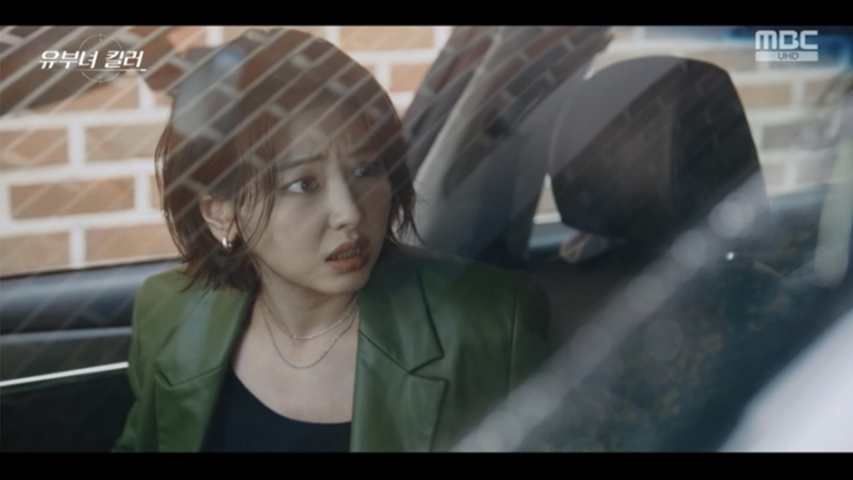 유부녀 킬러 8회 하율리 ‘방구석 폐인’ 거침없는 입담