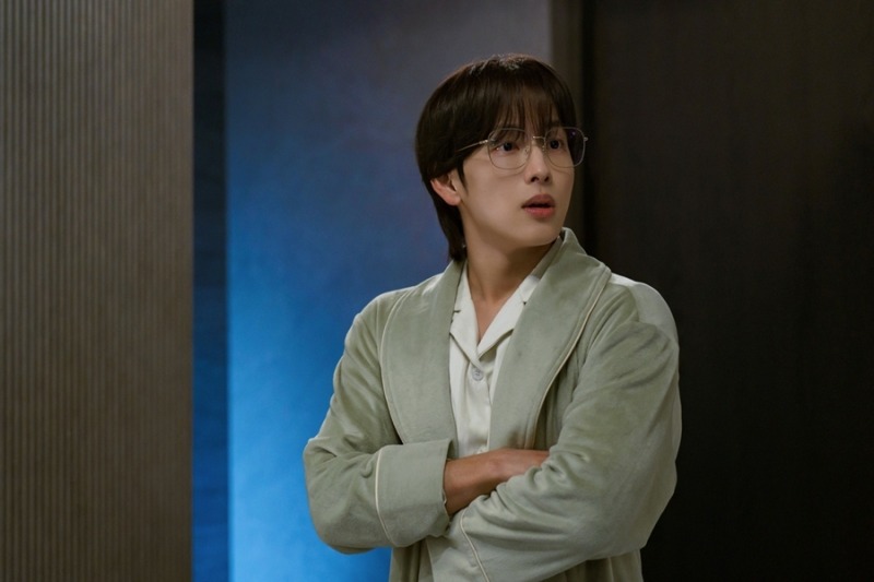 수행비서로 들어간 설인아의 진짜 목적