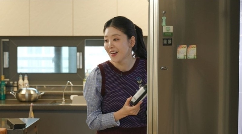 딸이 나선 냉장고 점검